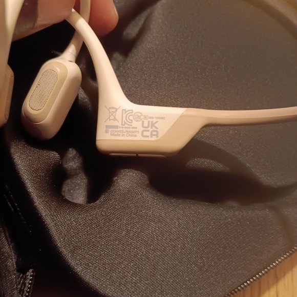 SHOKZ OpenRun Pro Mini Headphones | Bone Conduction Sport Headphones | Bluetooth - Picture 6 of 9